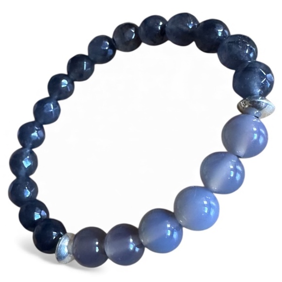 Faceted Sodalite and Smooth Agate Stretch Bracelet w/ Sterling Silver Spacers - Picture 1 of 6